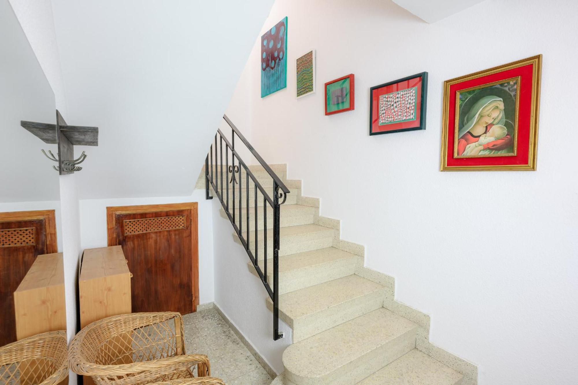 Astarte Guesthouse Castillo de Locubín 外观 照片